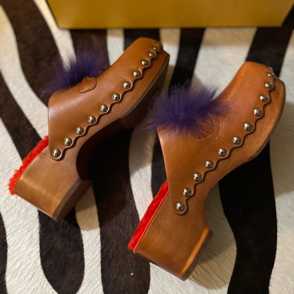 NWT Fendi Brown 👹 Clogs Size 8 🤎❤️💜 - Picture 4 of 8